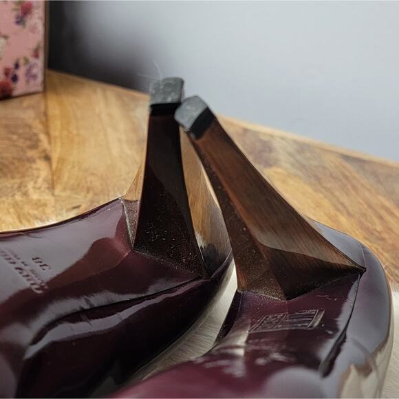 Miu Miu Plum Patent Wood Heel Pumps, Sz EU 38 / US 8 - Picture 12 of 16